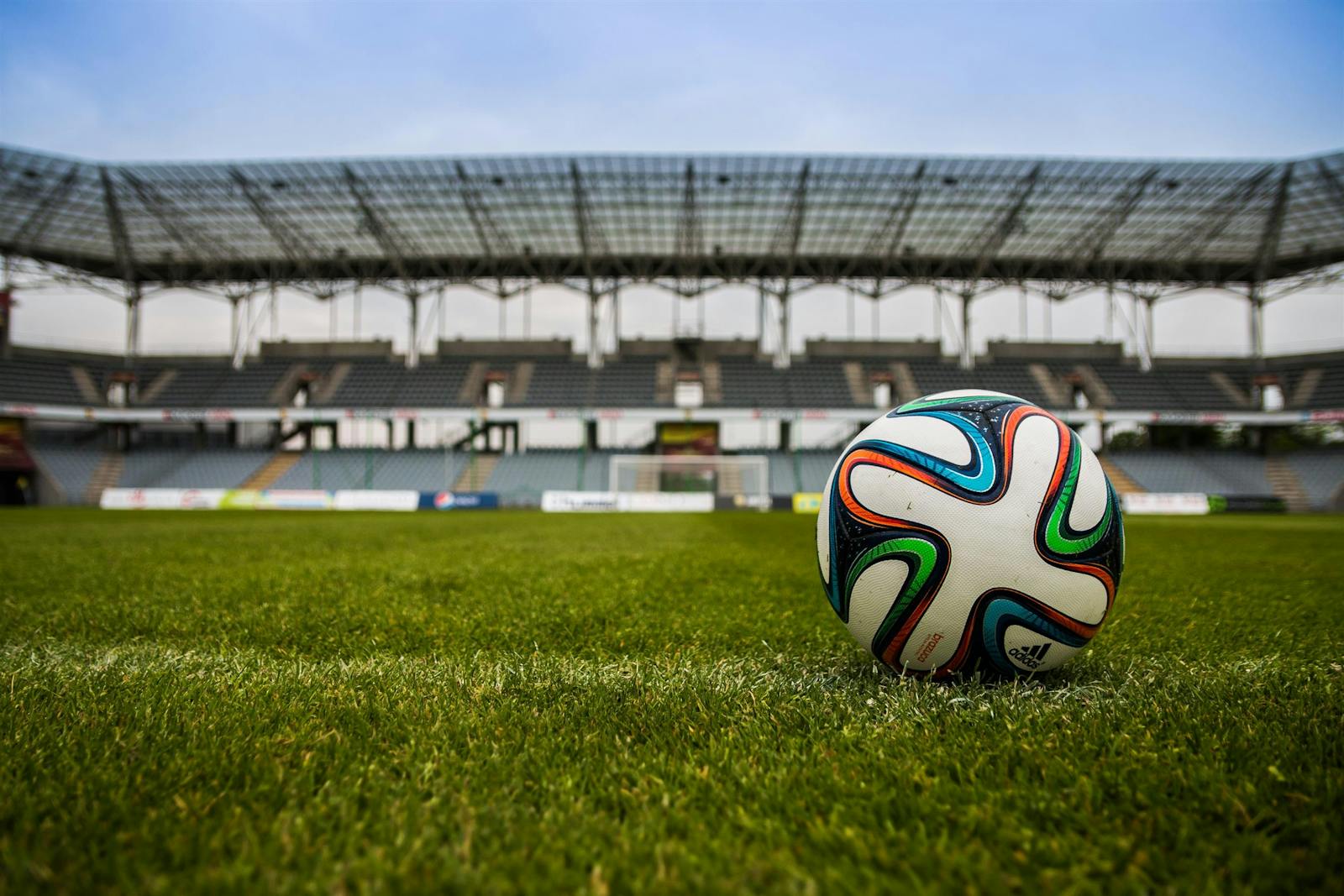 新利胜彩票 · 足球